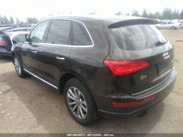 WA1LFAFP6FA054552 Audi Q5 Premium Plus