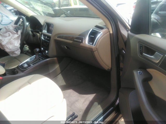 WA1LFAFP6FA054552 Audi Q5 Premium Plus