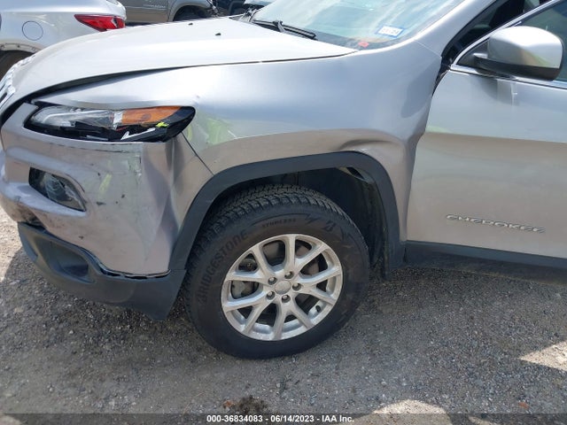 1C4PJMCSXFW756599 Jeep Cherokee Latitude