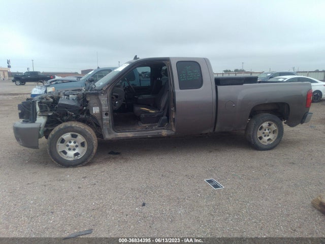 2011 CHEVROLET SILVERADO 1500 LT VIN: 1GCRCSE01BZ317612