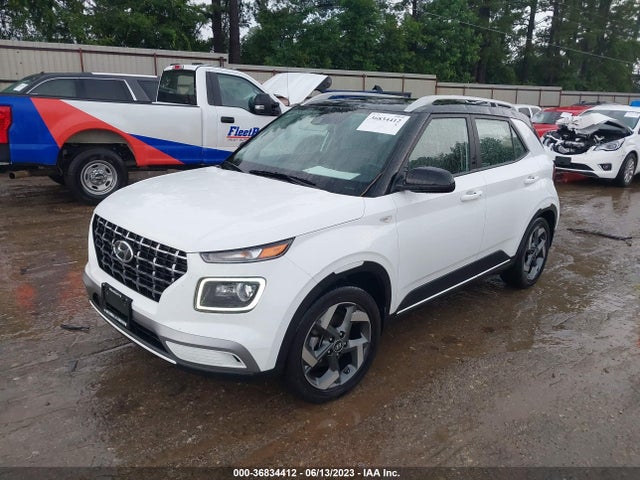 Hyundai Venue Limited 2022 KMHRC8A33NU165350 Image 2