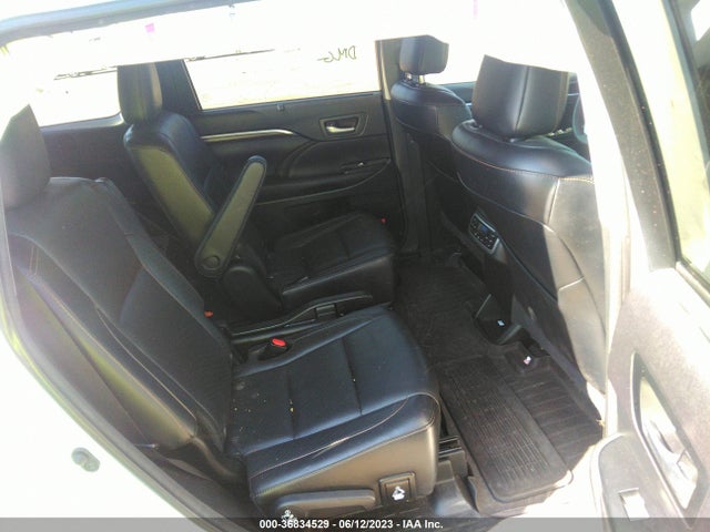 2016 Toyota Highlander, VIN: 5TDDCRFH7GS018402