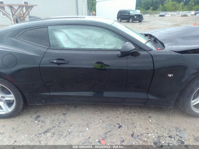 Chevrolet Camaro 1lt 2018 1G1FB1RXXJ0157894 Image 12