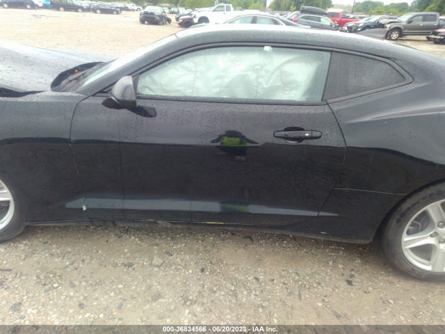 Chevrolet Camaro 1lt 2018 1G1FB1RXXJ0157894 Image 13
