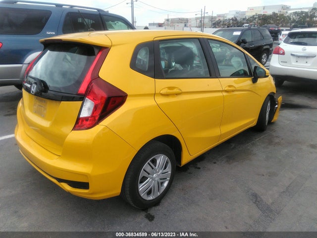 Honda FIT LX 2018 3HGGK5H4XJM733105 Image 4