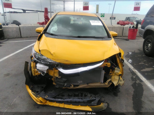 Honda FIT LX 2018 3HGGK5H4XJM733105 Image 6