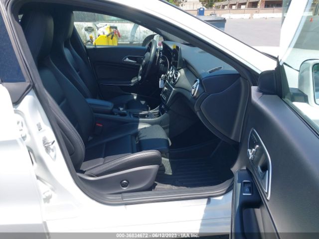 WDDSJ4EB5KN734586 Mercedes-Benz Cla Cla 250