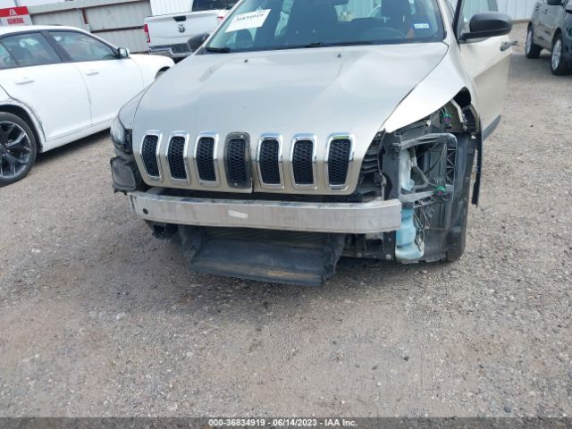 1C4PJLAB2EW226185 Jeep Cherokee Sport