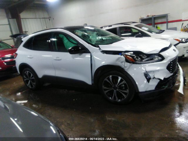 1FMCU9H94MUB35534 Ford ESCAPE SEL