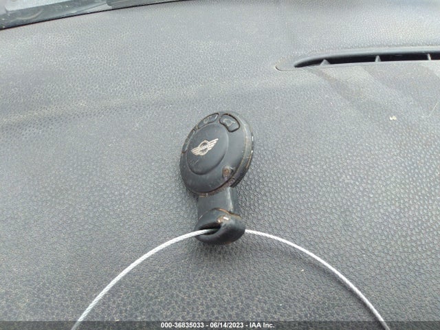 2007 MINI COOPER WMWMF33557TT59178 Photo 10