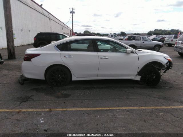 1N4AL3APXJC256466 Nissan Altima 2.5 Sv