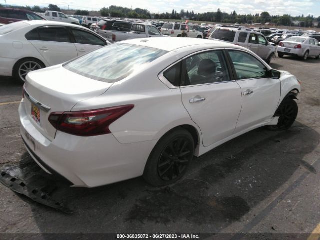 1N4AL3APXJC256466 Nissan Altima 2.5 Sv