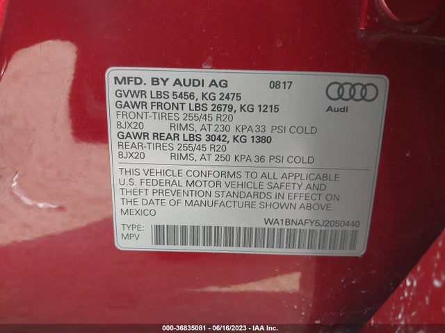 WA1BNAFY5J2050440 Audi Q5 Premium Plus