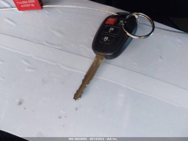 Toyota Corolla L/le/xle/se/xse 2018 2T1BURHEXJC107968 Image 3