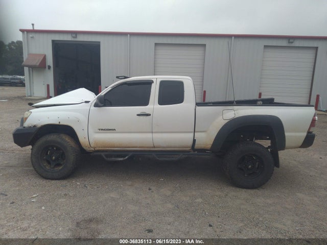 2011 TOYOTA TACOMA VIN: 5TFUU4EN1BX015151