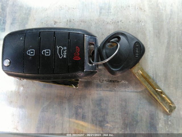 KNDJP3A5XF7229541 KIA SOUL +