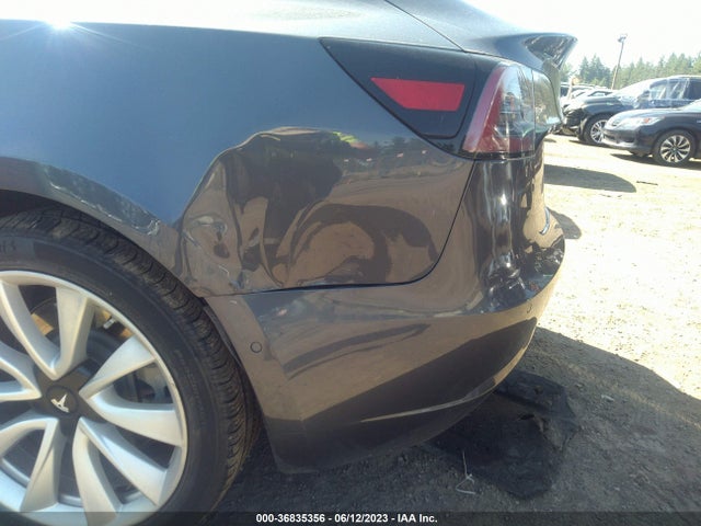 Tesla Model 3 Long Range 2018 5YJ3E1EB7JF185276 Image 13