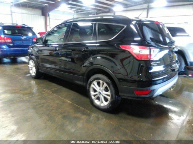 1FMCU9GD8JUA75436 Ford ESCAPE SE