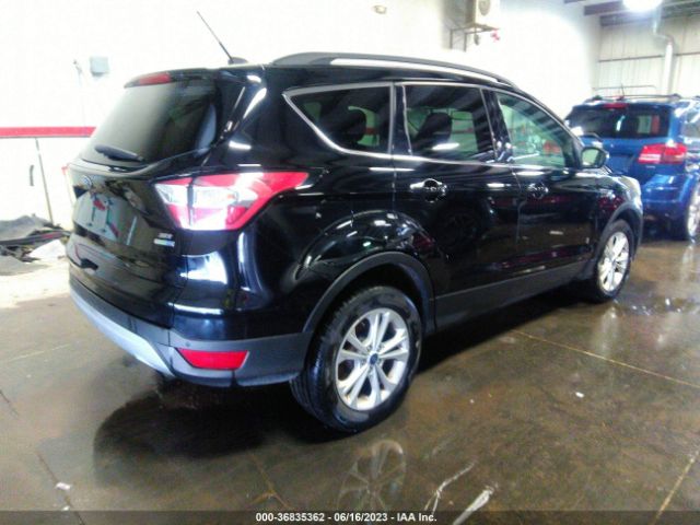 1FMCU9GD8JUA75436 Ford ESCAPE SE