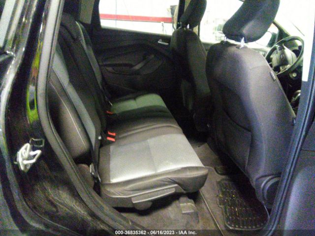 1FMCU9GD8JUA75436 Ford ESCAPE SE