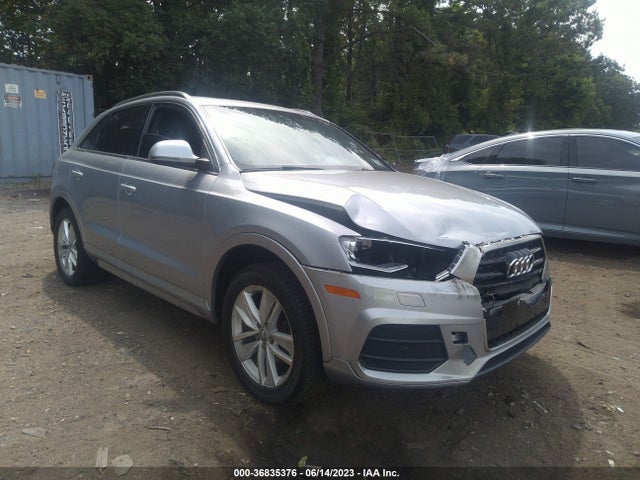 WA1JCCFS7HR004649 Audi Q3 Premium Plus