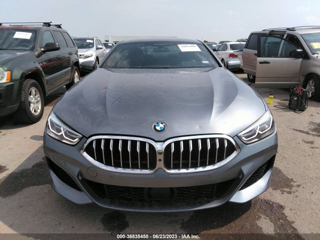 2022 BMW 8 Series, VIN: WBAAE4C00NCG91044
