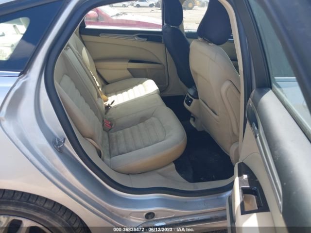 1FA6P0H75F5117954 Ford FUSION SE