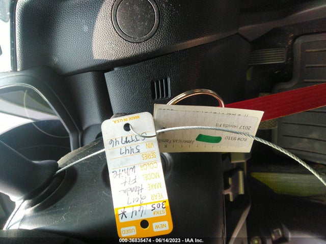 Honda FIT LX 2017 3HGGK5H54HM705447 Image 11