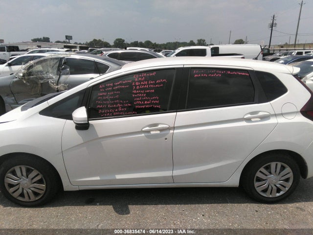 Honda FIT LX 2017 3HGGK5H54HM705447 Image 15