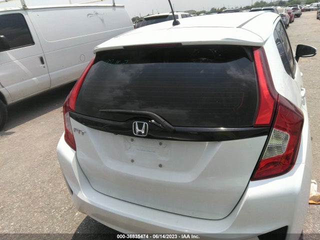 Honda FIT LX 2017 3HGGK5H54HM705447 Image 17