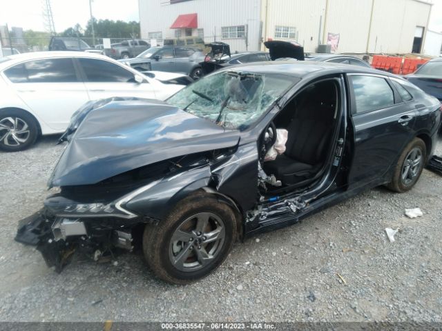 5XXG14J26NG137081 KIA K5 LXS