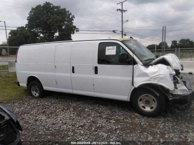 1GTW7BFG1J1332157 GMC SAVANA CARGO VAN