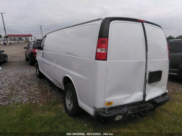 1GTW7BFG1J1332157 GMC SAVANA CARGO VAN