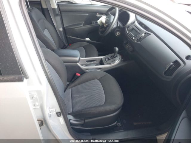 KNDPBCAC7F7700987 KIA Sportage Lx