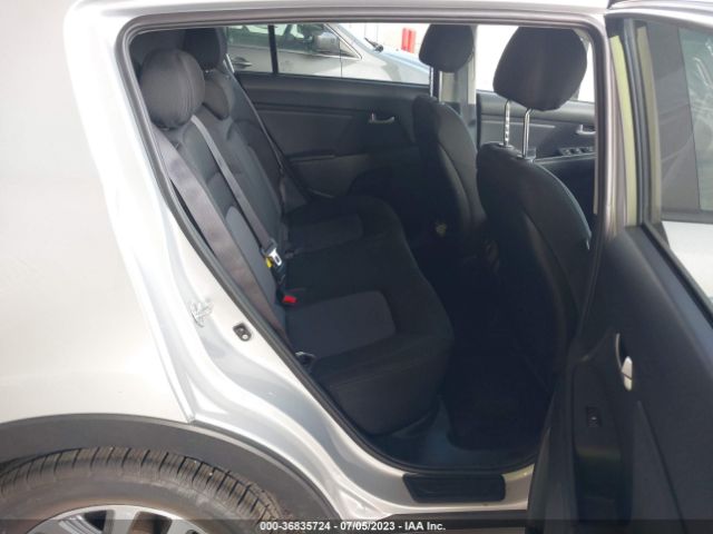 KNDPBCAC7F7700987 KIA Sportage Lx