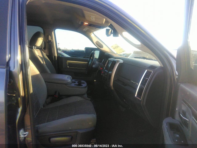 1C6RR7LG4JS259828 RAM 1500 Big Horn
