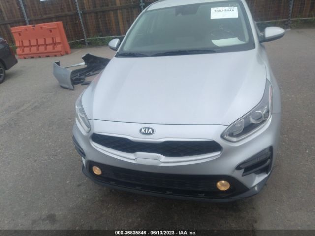 3KPF24AD5ME338276 KIA Forte Lxs
