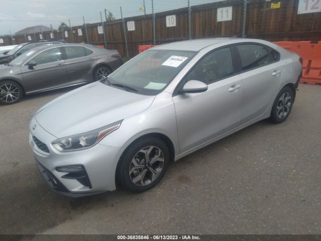 3KPF24AD5ME338276 KIA Forte Lxs