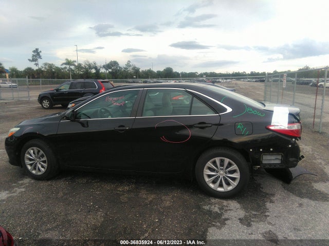 Toyota CAMRY LE 2015 4T4BF1FK8FR502330 Image 6