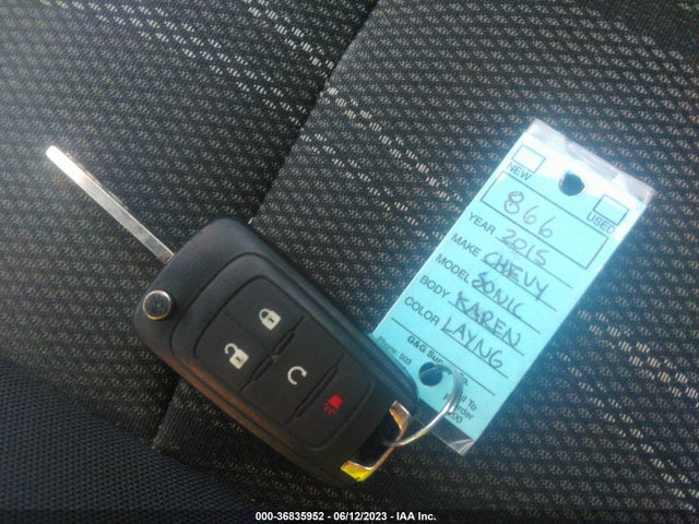 Chevrolet SONIC LT 2015 1G1JC6SG3F4215357 Image 11
