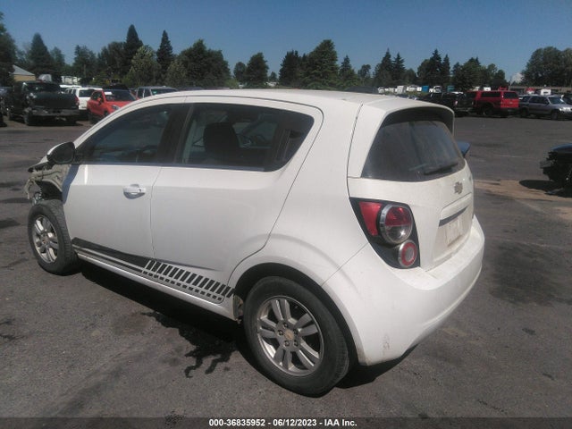 Chevrolet SONIC LT 2015 1G1JC6SG3F4215357 Image 3