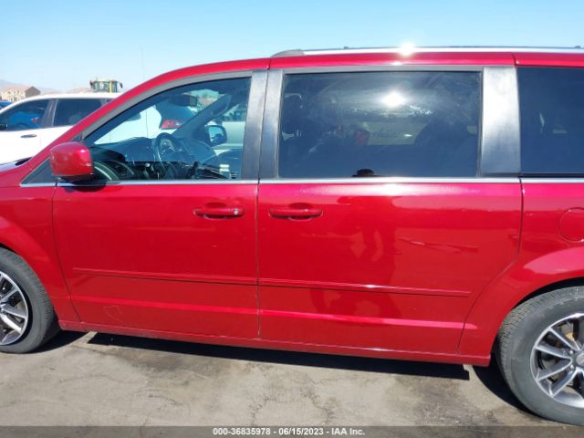 2C4RDGCG5GR226984 Dodge Grand Caravan Sxt Plus