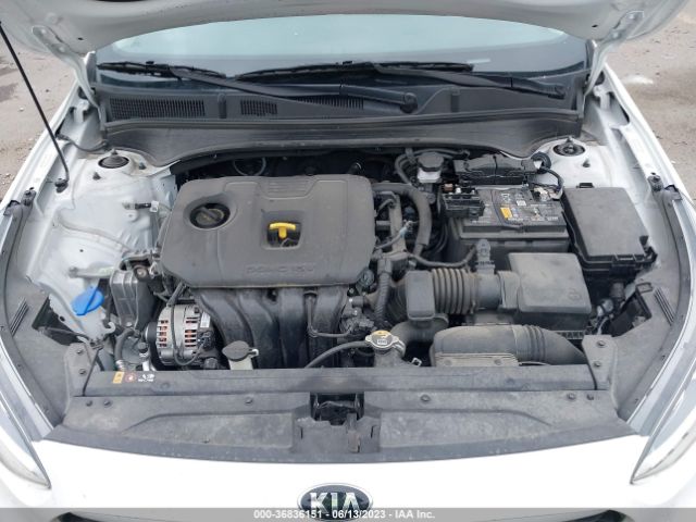 3KPF24AD4ME409080 KIA Forte Lxs