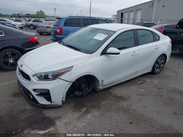 3KPF24AD4ME409080 KIA Forte Lxs
