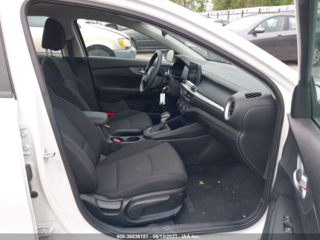3KPF24AD4ME409080 KIA Forte Lxs
