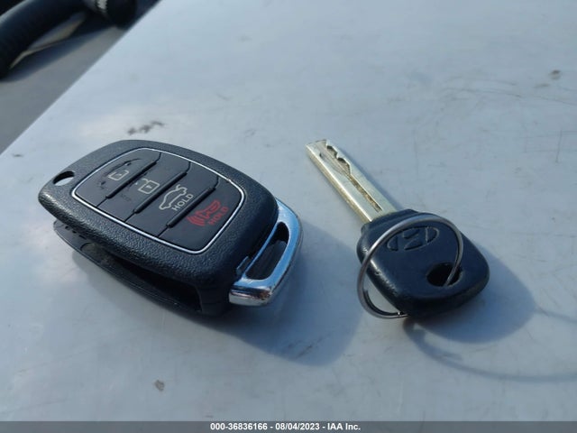 Hyundai Sonata 2.4l Se 2015 5NPE24AF7FH232696 Image 3