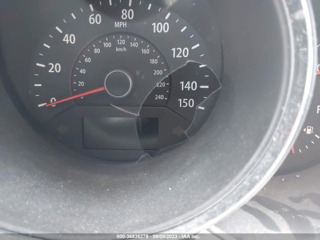 2013 KIA SORENTO LX VIN: 5XYKT4A16DG414155