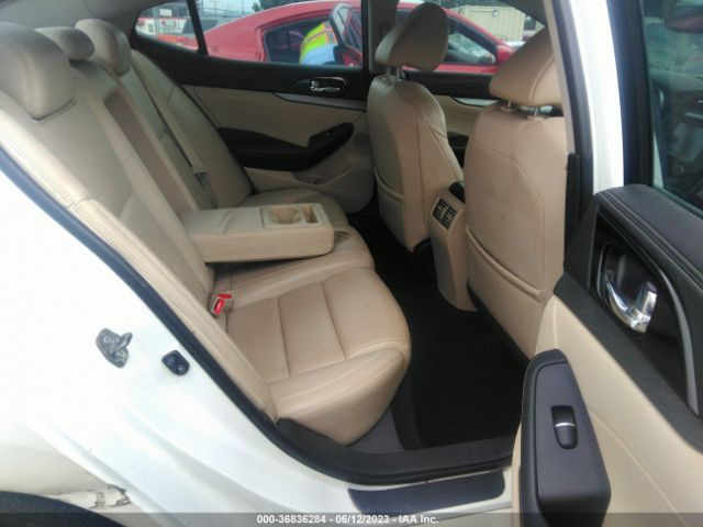 1N4AA6AP0GC415348 Nissan Maxima 3.5 Sv