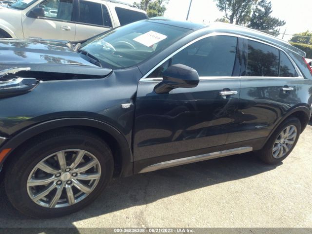 1GYFZCR4XKF185837 Cadillac Xt4 Fwd Premium Luxury