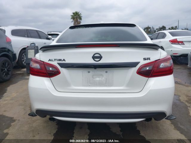 1N4AL3AP8JC218914 Nissan Altima 2.5 Sr
